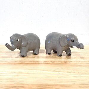 Gary ELEPHANT Salt & Pepper Shakers